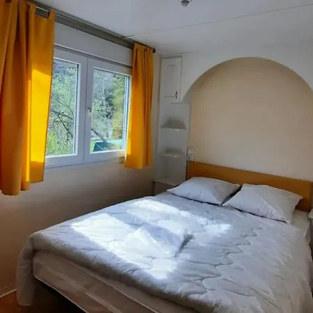Кемпинг Mobil-home Avec Climatisation - 5 Pers. - Api-1-52-2947
