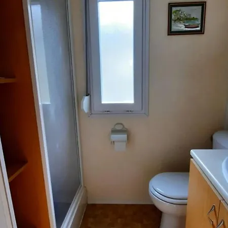 Mobil-home Avec Climatisation - 5 Pers. - Api-1-52-2947 Campsite *